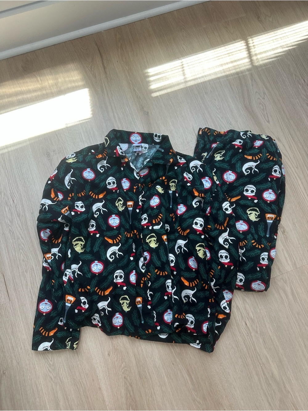 Men’s nightmare before Christmas Pajama Set